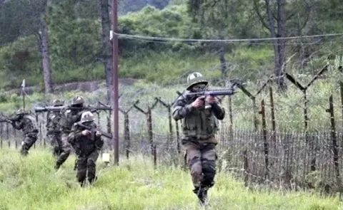 Pak Continues Unprovoked Firing Along Loc Despite India Warning2