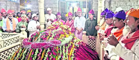 ఖాదర్‌లింగ స్వామి ఉరుసు ప్రారంభం