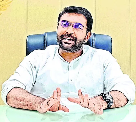 మనకంటూ ఓ బ్రాండ్‌ వచ్చేలా..
