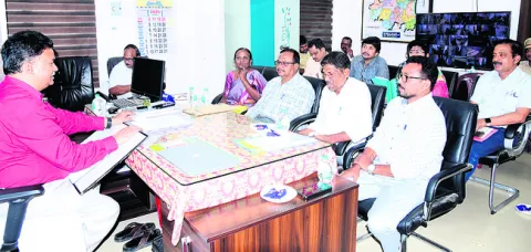 12 ను