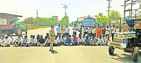  ఇసుక రీచ్‌లు తెరవాలి
