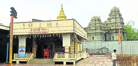 ఆలయం వెనుక ఆలయం!