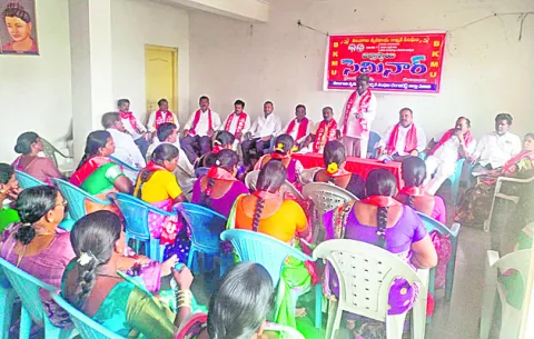 స్వప్రయోజనాల కోసమే కులమతాలు