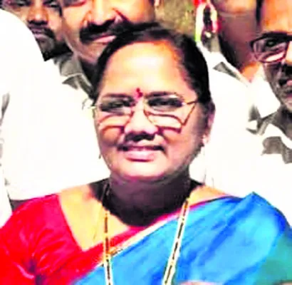 సింహాచలం దేవస్థానం ఇన్‌చార్జి ఈవోగా సుజాత 