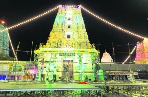 కల్యాణోత్సవానికి భారీ ఏర్పాట్లు  
