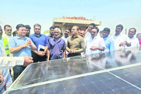 సోలార్‌ పనులు వేగవంతం 