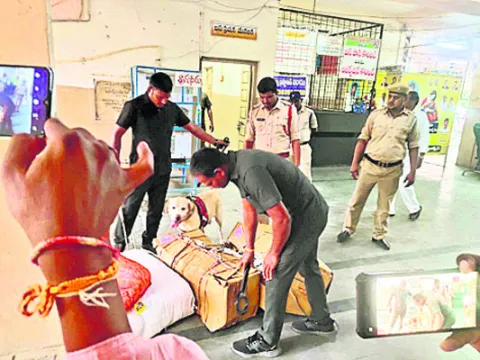 కూడళ్లలో అప్రమత్తం