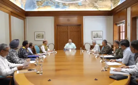 Talks with Pak only on return of PoK says PM Modi2