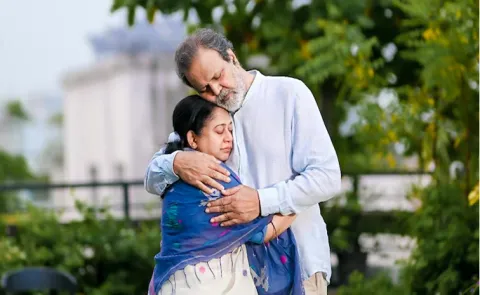 Delhi Mans Emotional Post Remembering Late Wife Moves Internet13