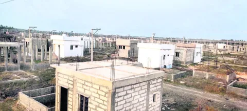 గూడుకట్టుకున్న నిర్లక్ష్యం