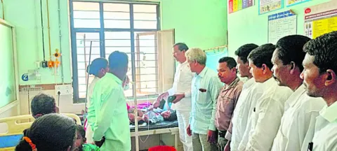 రోగులకు మెరుగైన సేవలు అందించాలి