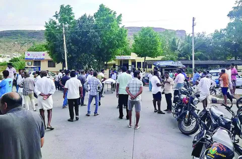 మహిళన