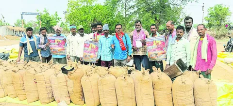 కార్మిక చట్టాల రక్షణకు ఐక్య పోరాటం