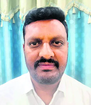 మాన్యువల్‌ కౌన్సెలింగ్‌ నిర్వహించాలి..
