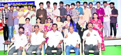 ఎప్‌సెట్‌ ఫలితాల్లో సత్తాచాటిన ‘ప్రతిభ’ 
