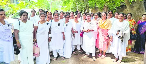 నర్సి