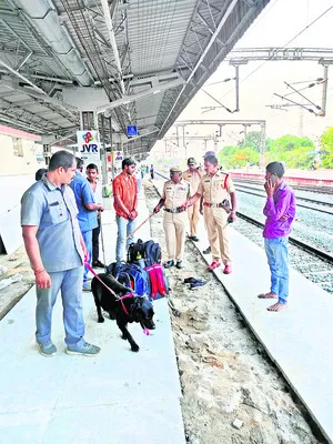 కారు 