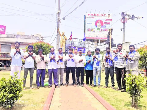 జర్నలిస్టుల అరెస్ట్‌ ప్రజాస్వామ్యానికి విఘాతం 