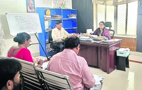 కొనుగోళ్లు సజావుగా సాగాలి 