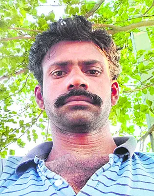 సాయం చేయబోయి మృత్యు ఒడికి రైతు 