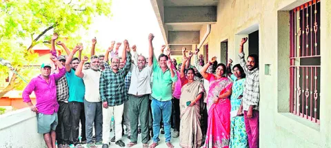 18 ఏళ్ల సేవలపై వేటు ! 