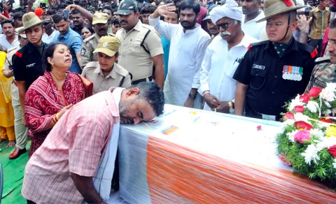 Emotional Farewell to Martyr Murali Naik 