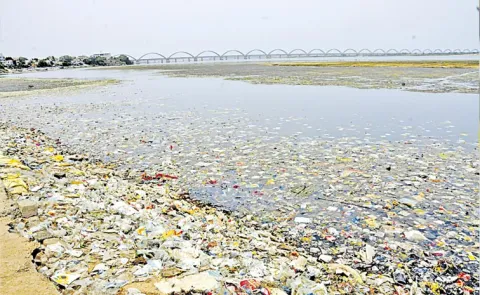 Godavari severely polluted with effluents