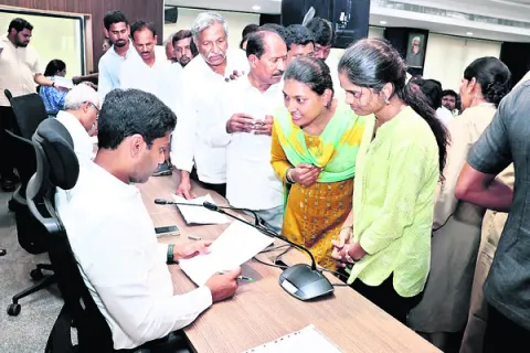 ప్రణాళికాయుతంగా భూసేకరణ