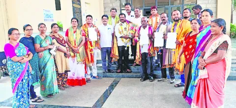 నాలుగో తరగతి ఉద్యోగుల కమిటీ ఎన్నిక