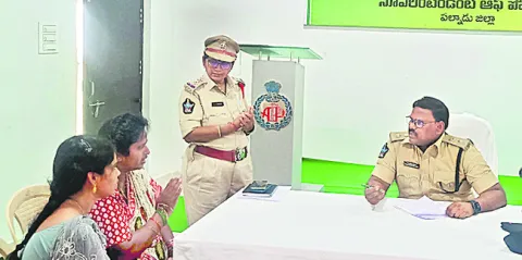 స్థలం కోసం కొడుకే వేధిస్తున్నాడు.. 
