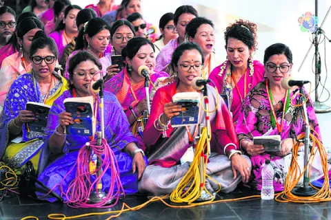 ప్రశాంతి నిలయంలో  ఘనంగా బుద్ధపౌర్ణమి 