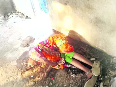 గుర్తు తెలియని మహిళ మృతి