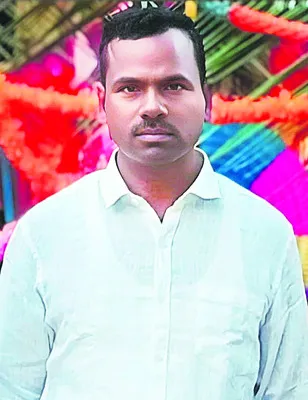 ప్రమాదవశాత్తు పౌల్ట్రీ యజమాని మృతి 