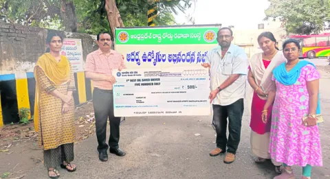 సాలూరు శ్యామలాంబ జాతరకు 100 బస్సులు