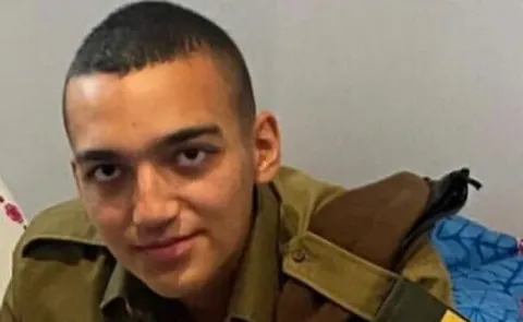Hamas hands over Israeli-American hostage Edan Alexander12