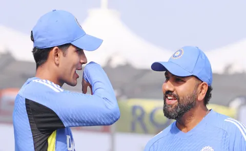 Gavaskar Snubs Gill Wants This Star To Replace Rohit As Test Captain6