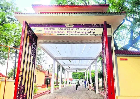 సుందరీమణులు వస్తునా్నరు