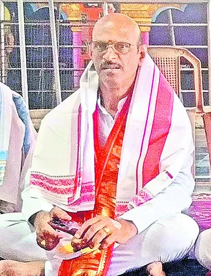 ముగిసిన అంత్యక్రియలు 