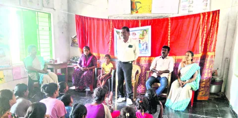 గవర్న