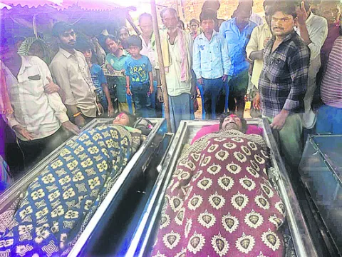 దావుపల్లి తండాలో విషాద ఛాయలు