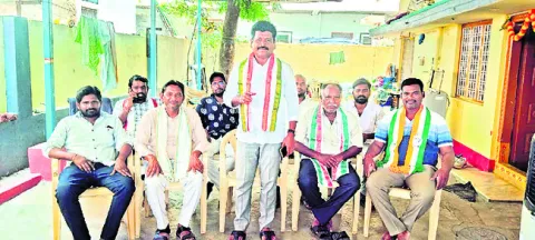 ‘సీతక్కను విమర్శించే హక్కు కవితకు లేదు’