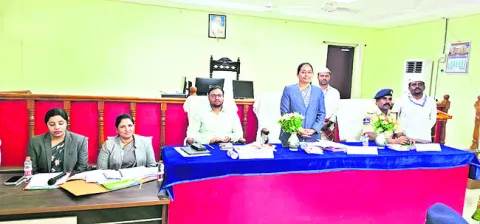 కక్షిదారులకు రాజీమార్గమే రాజమార్గం