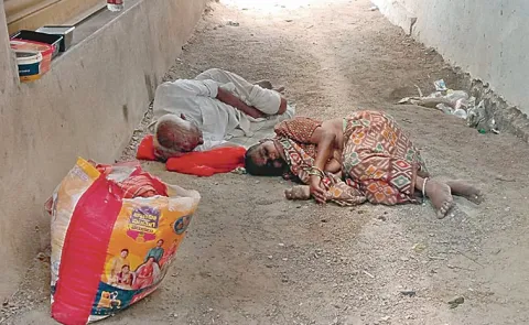 Heartbreaking sold the house and kicked out their parents in Hyderabad 