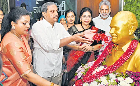Sajjala Ramakrishna Reddy at the state level meeting of YSRCP womens wing