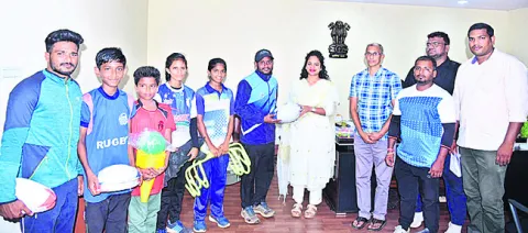 వేసవి క్రీడా శిక్షణ శిబిరాలను వినియోగించుకోవాలి 