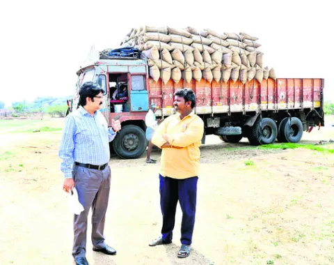 ధాన్యం కొనగోళ్లు పూర్తిచేయాలి 
