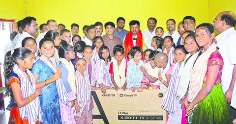అన్నిరూట్లకు బస్సు సర్వీసులు బస్సుుపుతాం