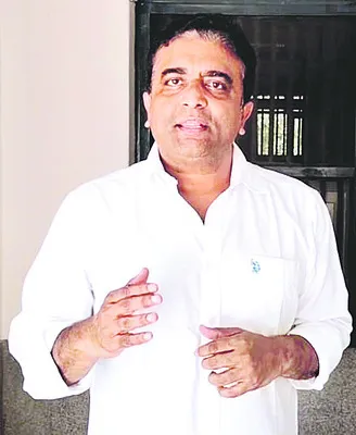 వైఎస్సార్‌ సీపీ పోరాటాలతోనే ఆర్‌ఓబీ పనులు 