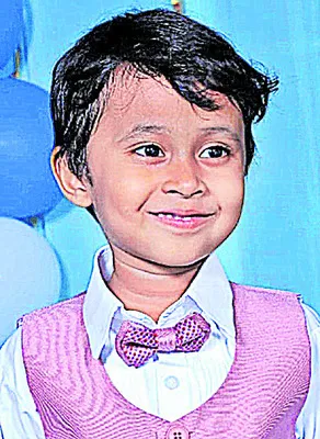చిన్నారి మేధావి ప్రదీప్‌ నారాయణకు అరుదైన గుర్తింపు 