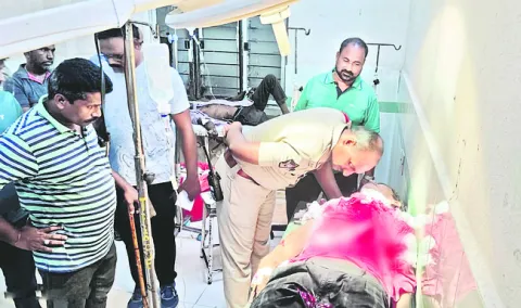 తాత గొంతు కోసిన మనవడు